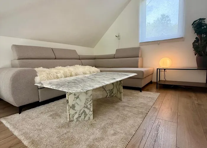 Matramelye Vendeghaz 펜션 Parád