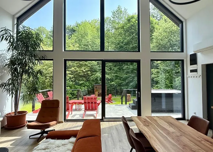 Matramelye Vendeghaz * Parád